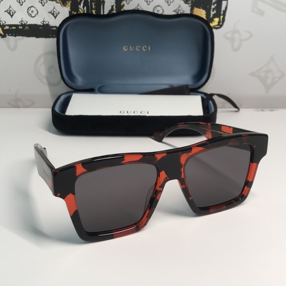 ✨ Brand New Gucci GG0962S 012 Sunglasses – Black with Grey Lenses ✨ - Picture 5 of 13